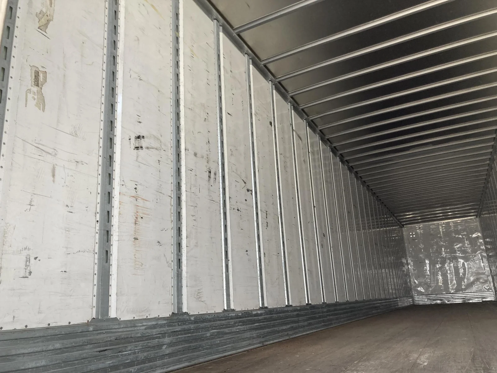 Remorque fourgonnette utilitaire 2020 53’x102″ – Image 13