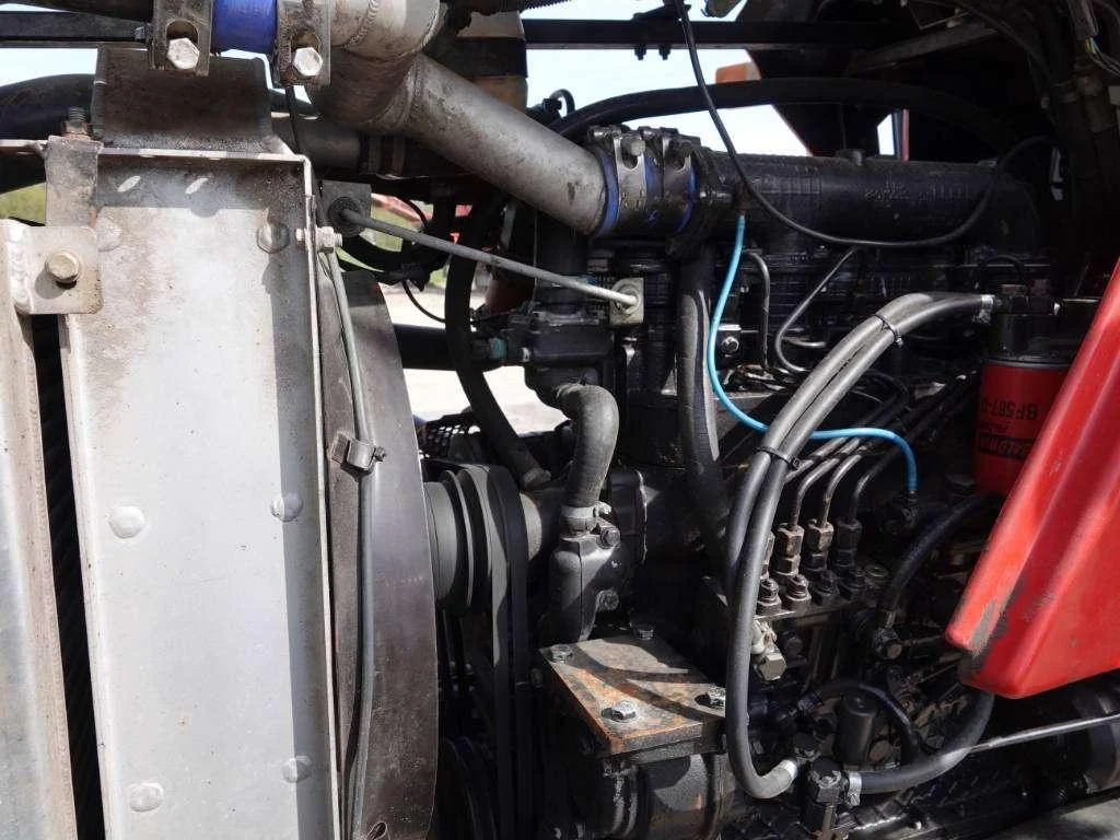 2015 Belarus 1025.3 – Image 12