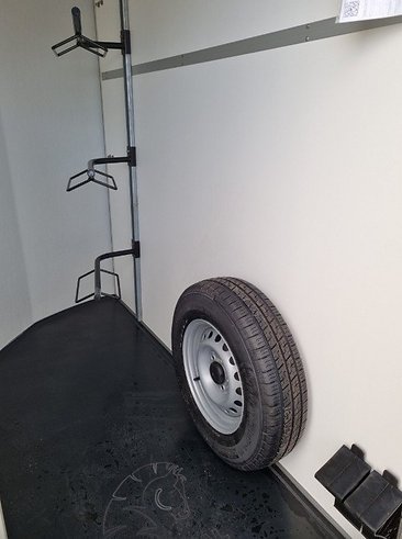 Remorque Cheval Liberté Maxi 3 avec Rampe Latérale et Sellerie – Image 2