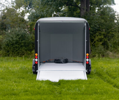 Remorque Debon C800 avec porte latérale – robuste et polyvalente – Image 11